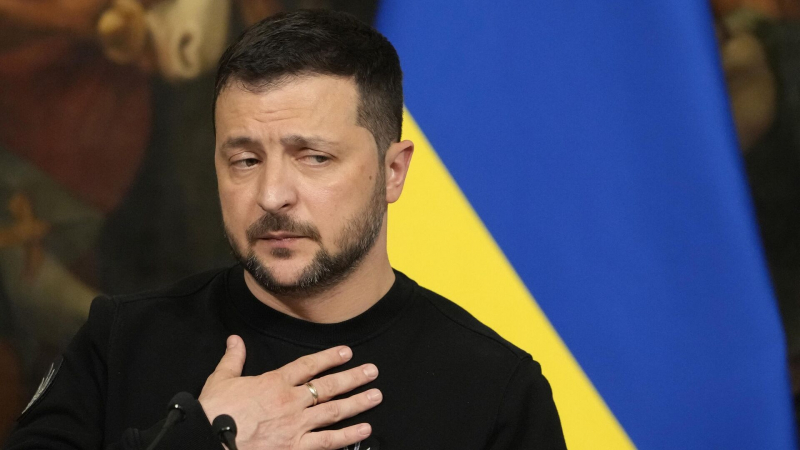 Зеленский высказался о диалоге России и США по Украине