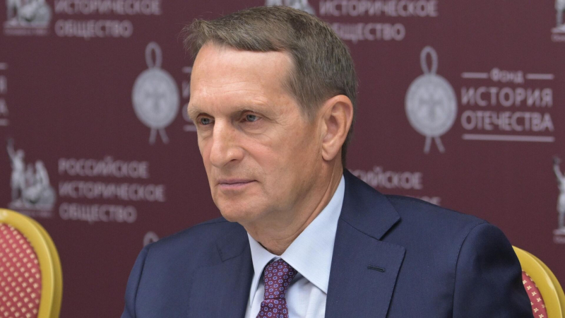 Киев откровенно плюет на настрой команды Трампа, заявил Нарышкин