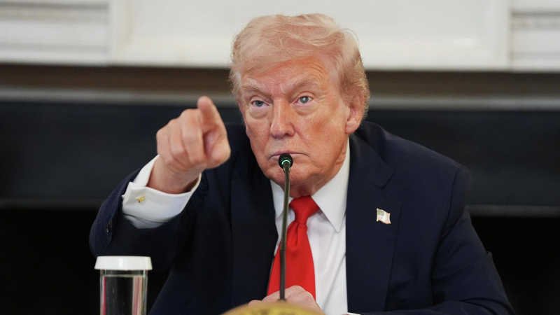 Трамп высказался о своем "украинском импичменте"