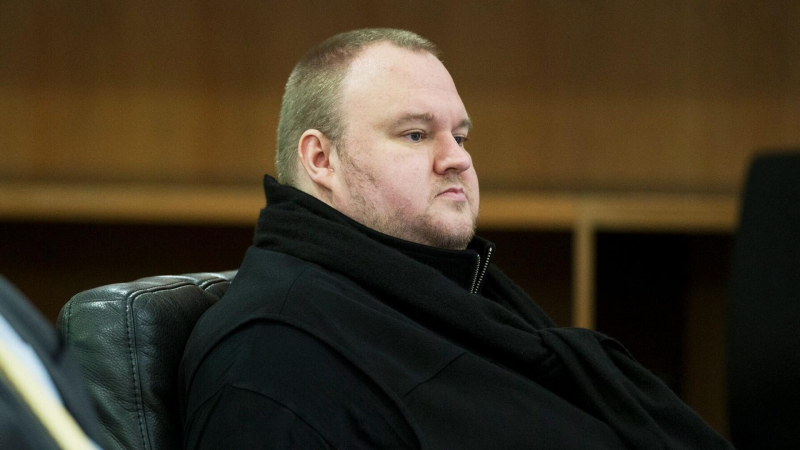 Ким Дотком назвал нелепыми требования Украины к России