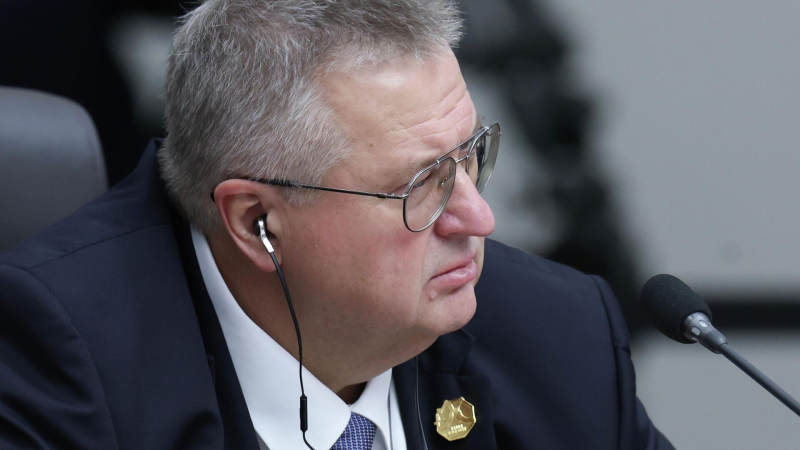 Оверчук рассказал о железнодорожном сообщении между Россией и Арменией
