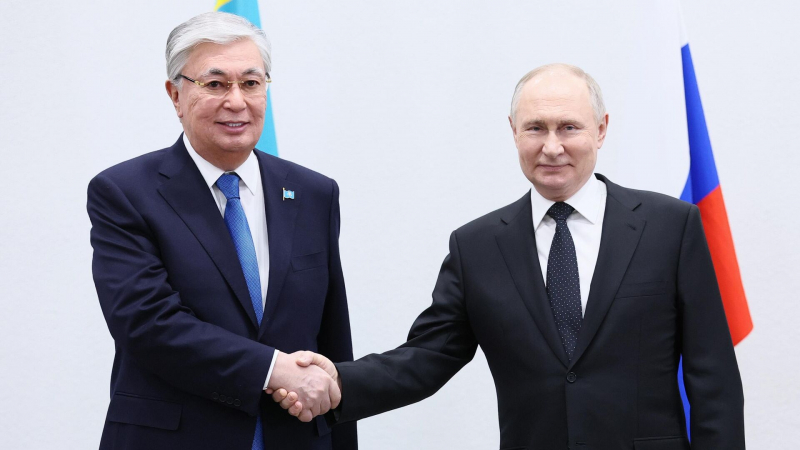 В Кремле началась встреча Путина и Токаева тет-а-тет